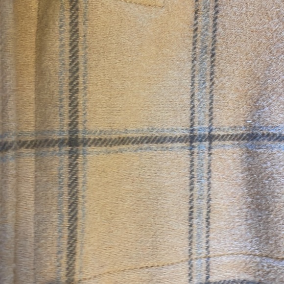 Ines de La Fressange and Uniqlo colab beige plaid duffle coat - Picture 5 of 12